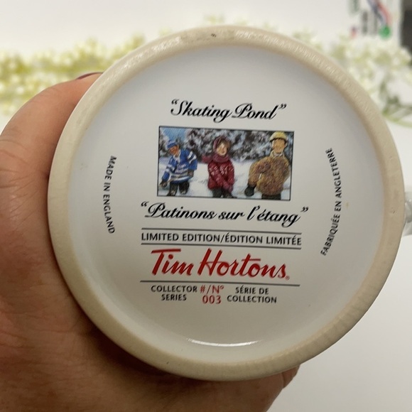 Tim Horton Mugs (2) collectors series #002 Winning Goal - Picture 5 of 8